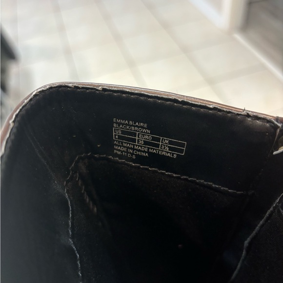 Michael kors boots , shoe size 4 - Picture 9 of 13